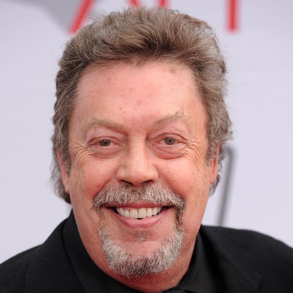38th AFI Life Achievement Award Honoring Mike Nichols - Arrivals